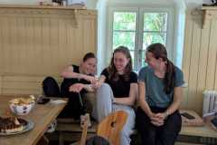 2c46eca7-adfc-4e4b-89e4-a49a1e65de0b